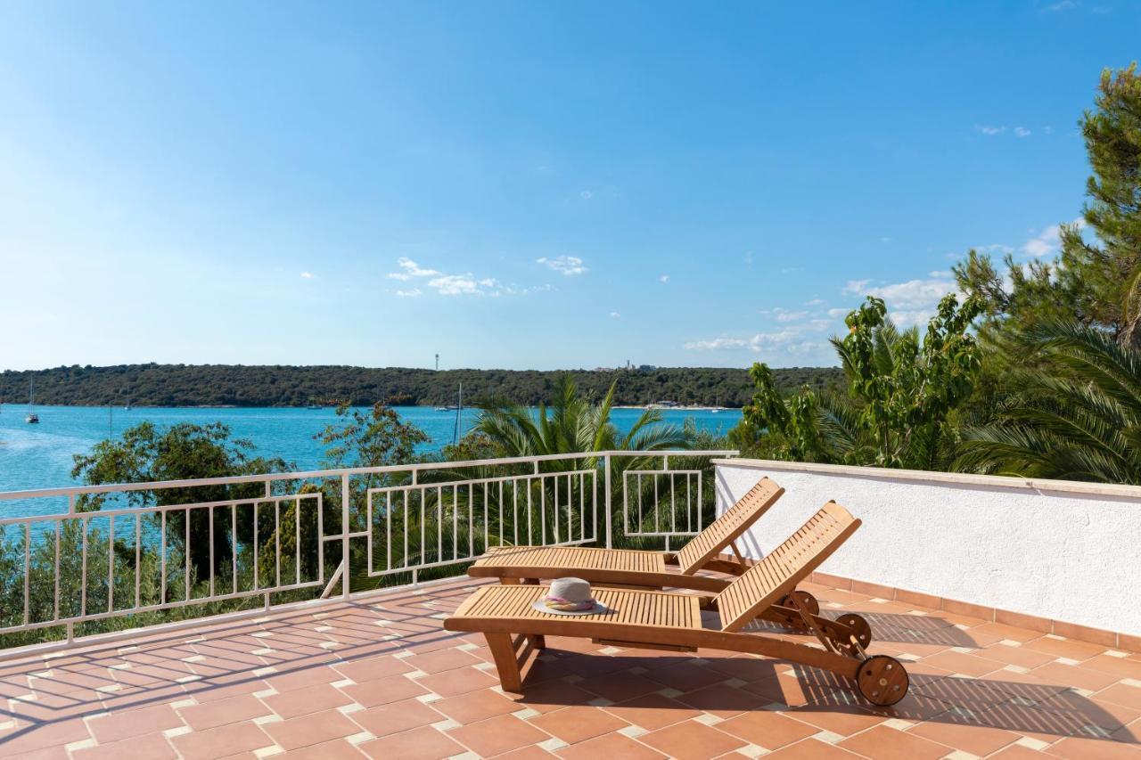 La Casa Ingrid - Couple'S Paradise บานโจเล ภายนอก รูปภาพ
